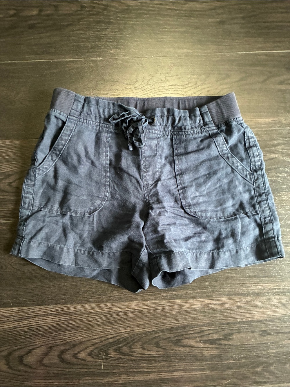 Athleta Navy Drawstring Linen-Blend Athletic Shorts